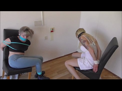 ❤️ Addictus / ligatus et clausus / puella in tribulatione Hard porn  at la.hentaisea-com.ru